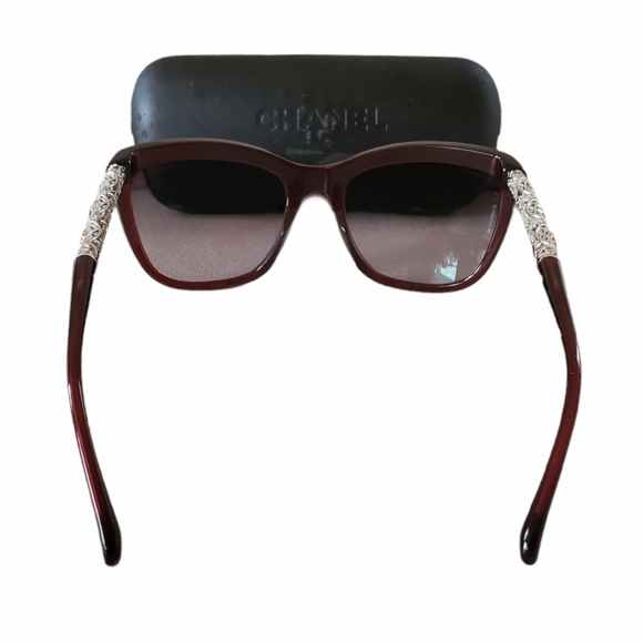 CHANEL Cateye Sunglasses - Picture 8 of 13